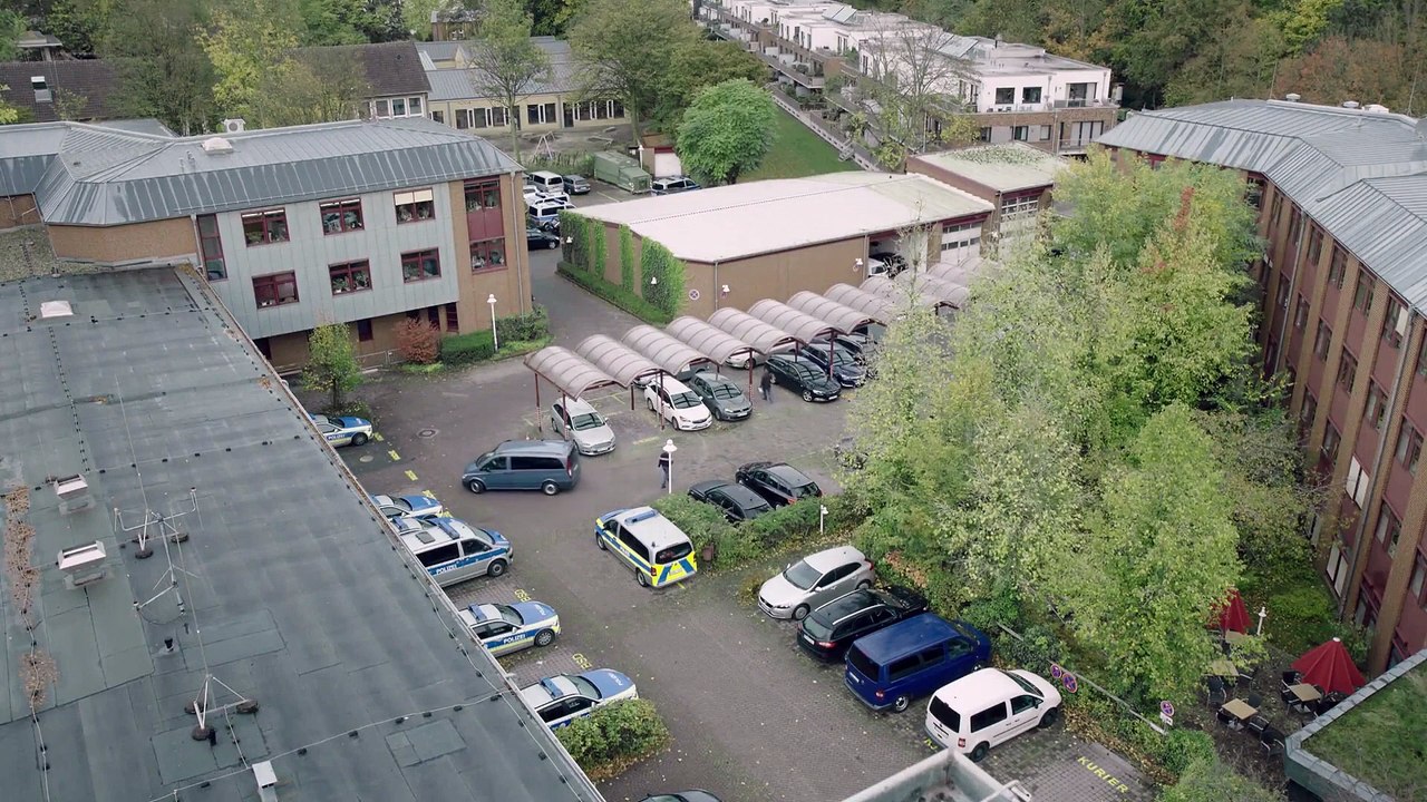 DIE WACHE Film Trailer