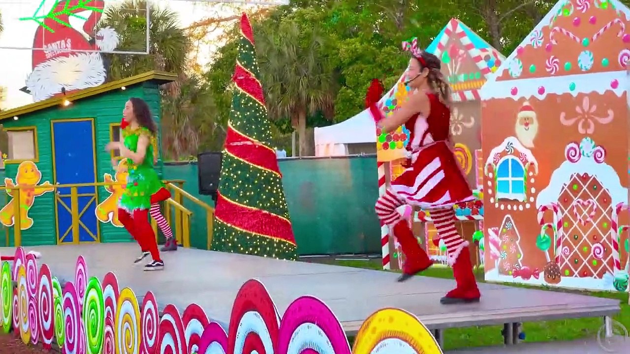 Nastya and Family drive-thru Christmas trip