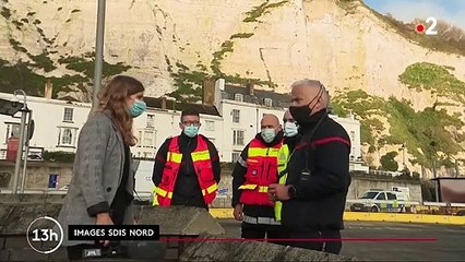 Douvres : des chauffeurs se préparent à passer Noël dans leur cabine