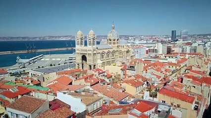 Plus belle la vie : Le pacte de Mila Luna et Claire