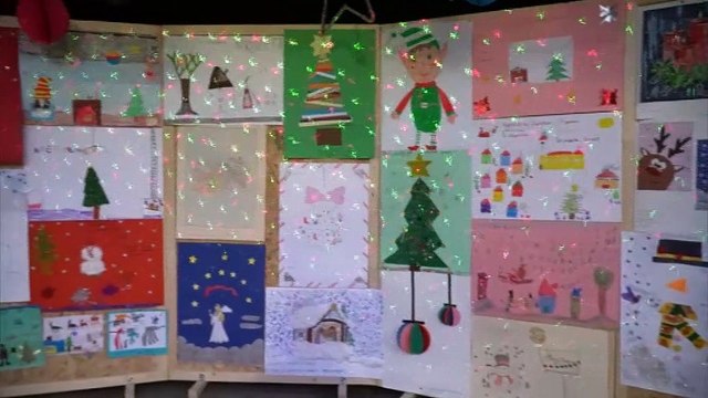 Σπερχειάδα: Έκθεση ζωγραφικής από τα μικρά παιδιά με θέμα τη μαγεία των Χριστουγέννων