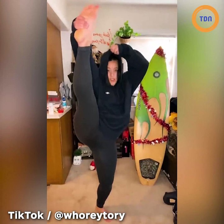 Elle tente de reproduire une "danse" TikTok et ça tourne mal !