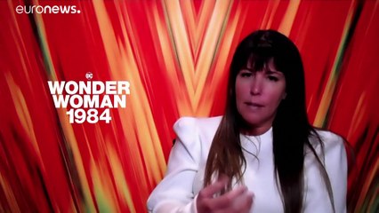 "Wonder Woman 1984" estreia no Dia de Natal no cinema e na HBO MAX