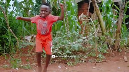 Al ritmo de "Masaka Kids Africana": Feliz Navidad