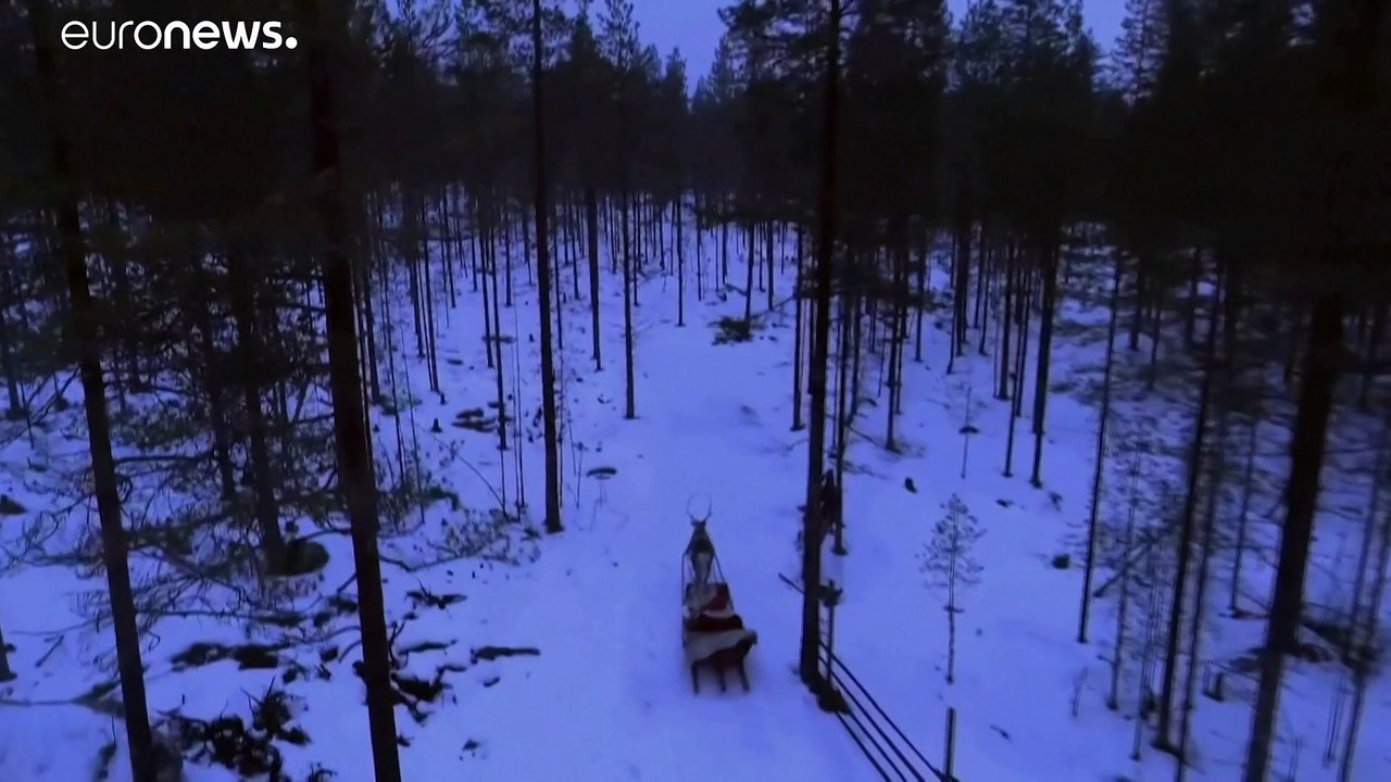 Weihnachtsmann hat rovaniemi verlassen