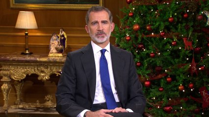 Felipe VI se desmarca de su padre y apela a la Constitución