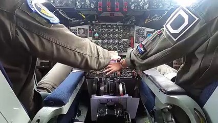 Amazing HD Footage • Seven U.S Fighter Planes Fly in Awesome Formation • Poland