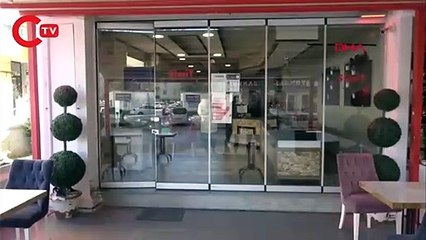 Kadın simitçi iş yerinin önünde sopalı saldırıya uğradı