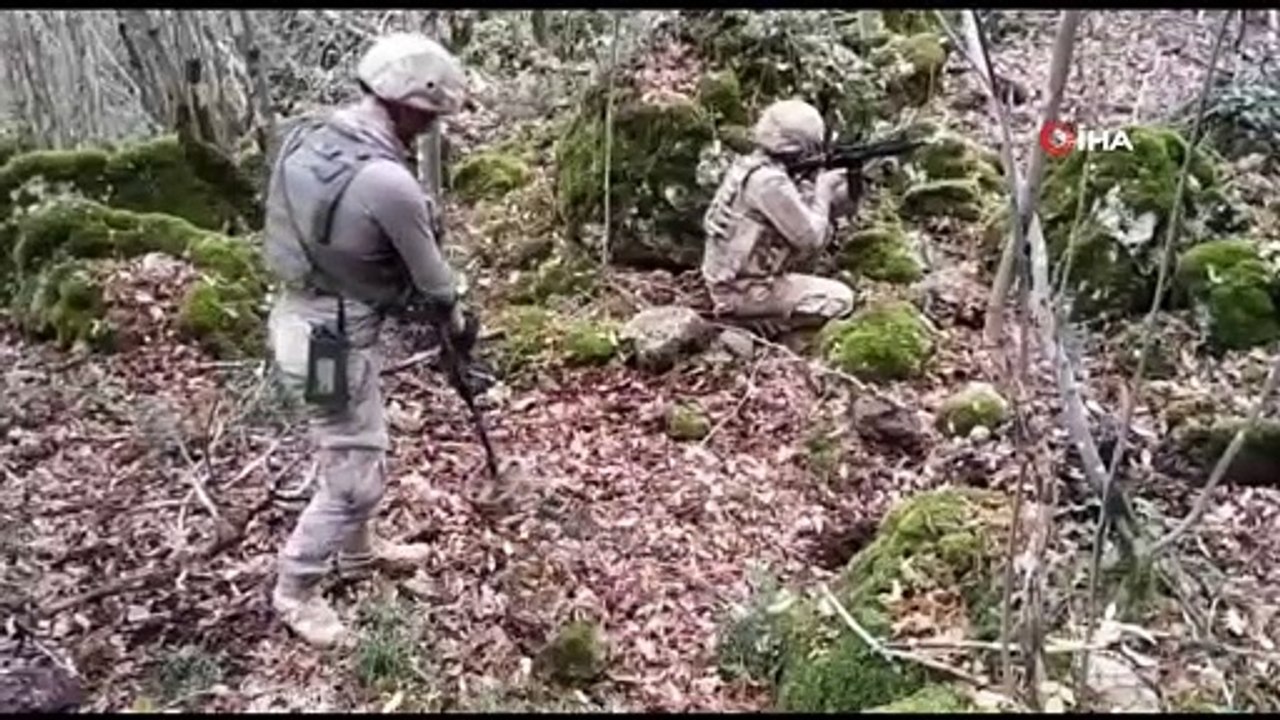 Amanoslar'da PKK'ya ait sığınak bulundu...Mermilerle 'ohh ohh' yazdılar