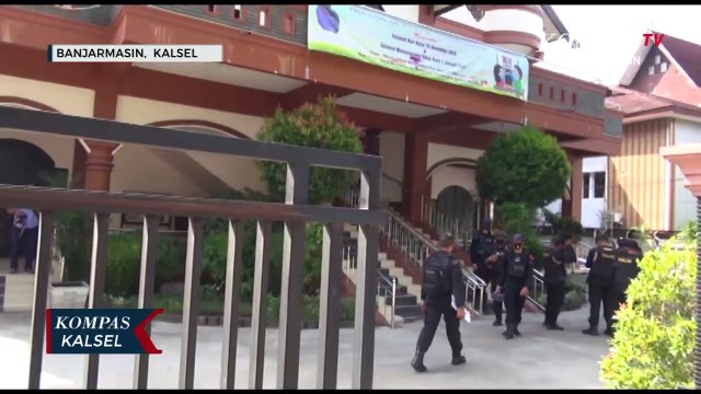 Sterilisasi Gereja, Personel Gegana Brimob dan K9 Pastikan Ibadah Natal Berjalan Aman