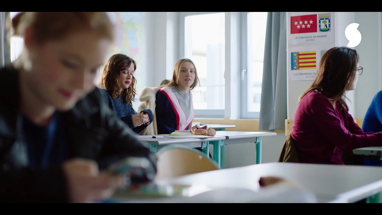 SKAM FRANCE EP.2 S2 : Lundi 14h01 - En mode Tinder