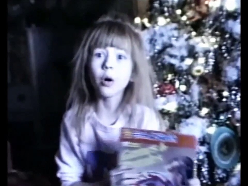 Christina Aguilera — The Christmas Song (Chestnuts Roasting On An Open Fire) | (From Christina Aguilera: Genie Gets Her Wish) — By Christina Aguilera