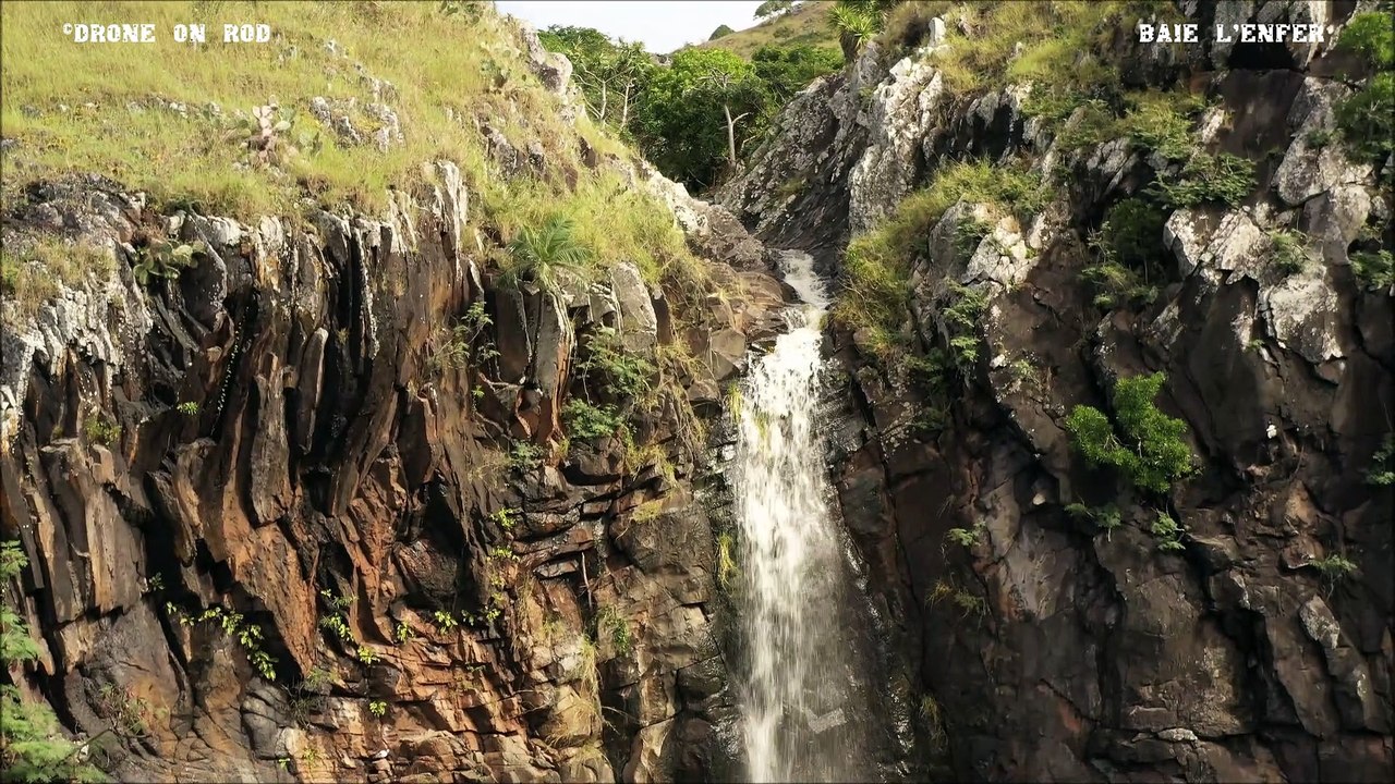 RODRIGUES: Cascade de Bassin l'Enfer