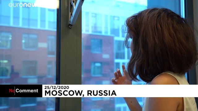 شاهد: سانتا كلوز الروسي ينزل عبر الحبل ويزور الصغار المرضى في أحد مستشفيات موسكو