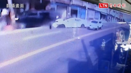 台27線新園段車禍 4人傷 1女童顱內出血傷勢嚴重