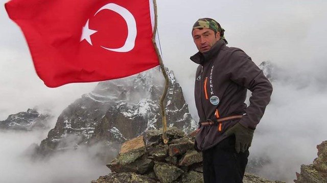 Doğada, fotokapana yakalanan 'Dağların oğlu'na kısıtlamayı ihlalden ceza