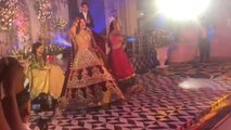 Gauahar Khan RECEPTION PARTY में Jhalla Wallah Song पर जबरदस्त DANCE VIDEO | Boldsky