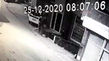 Sancaktepe'de evlere giren 3 hırsız yakalandı