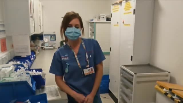 Los españoles vacunados en el Reino Unido esperan la segunda dosis