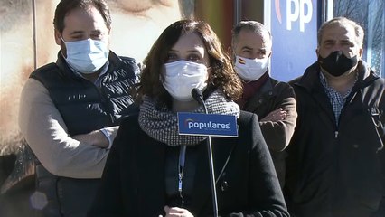 Ayuso carga contra la "irresponsabilidad" del Gobierno ante cepa británica