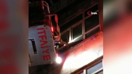 Mardin’de İşhanı'ndaki yangın büyümeden söndürüldü