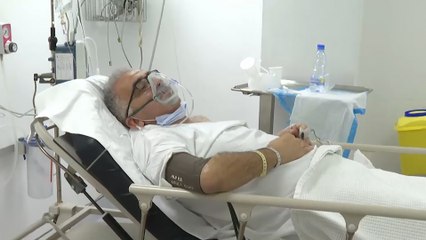تعاظم المخاوف بلبنان من تصاعد إصابات كورونا ووصول السلالة الجديدة