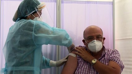 Grupo chino Sinopharm anuncia que su vacuna contra el covid-19 es eficaz en un 79%