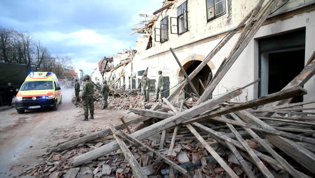 Rescue teams search for missing after deadly earthquake