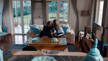 في الداخل الحلقة 54 المدبلجة إلى اللغة العربية وعالي الدقة İçerde