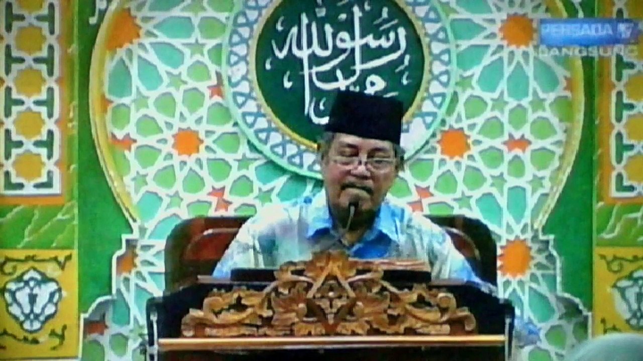 Tata krama cara makan, jika pake talam pilihlah pinggir lalu menengah, barokahnya makanan biasanya ada di tangan,, Pengajian Pagi, KH.Abdul Ghofur, 27122020