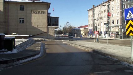 Kısıtlamanın son gününde Erzurum caddeleri boş kaldı