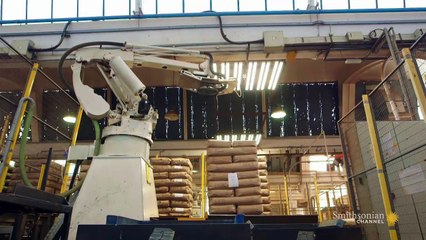 Food Factories :  How They Work: Drinks