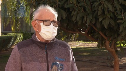 El primer vacunado en Valencia anima a la población a dar el paso