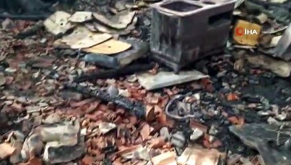 Yanan ahırda 5 keçi telef oldu