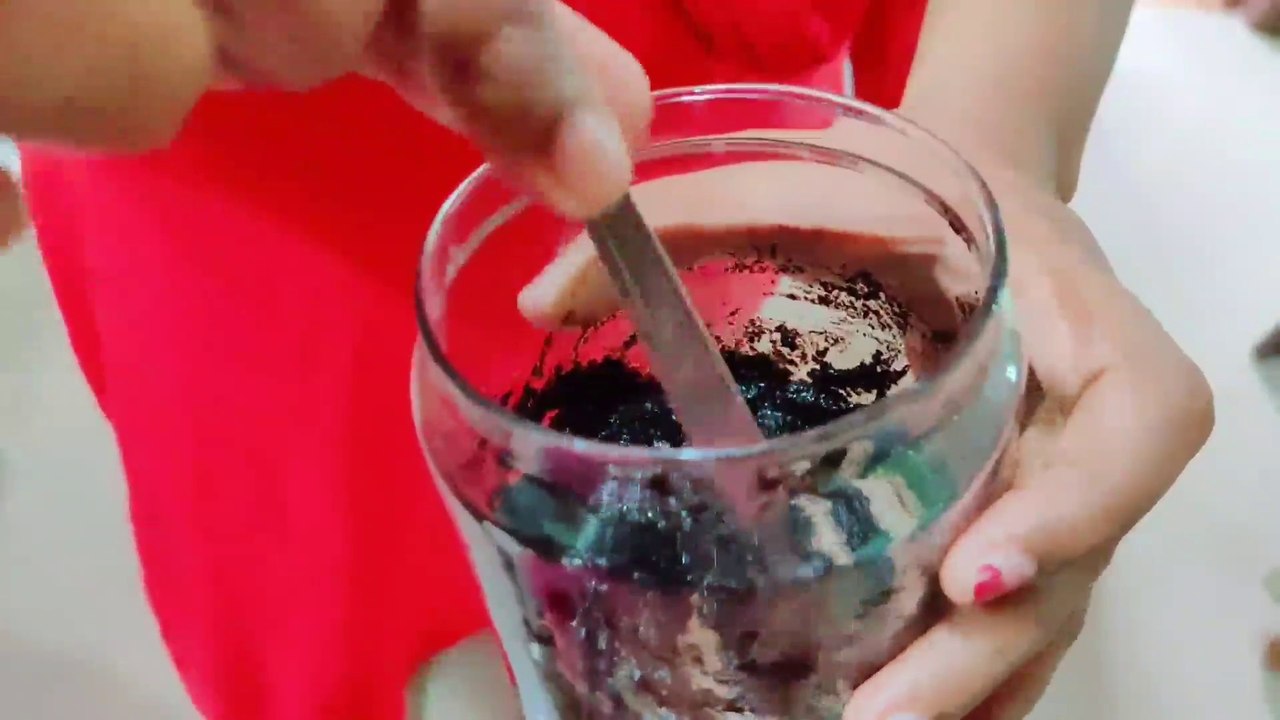 NATURAL HAIR DYE TO AVOID EARLY PREMATURE GREY HAIRS @ HOME !! 100% BLACK HAIRDYE WITH GARLIC PEEL  PART 2