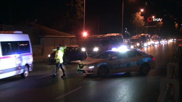 İzmir’de trafik polislerinden kısıtlama denetimi: 53 bin 550 lira ceza kesildi