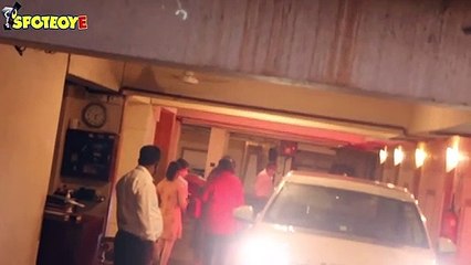 Kareena Kapoor With Taimur, Karisma Kapoor and Babita snapped outside their house in bandra