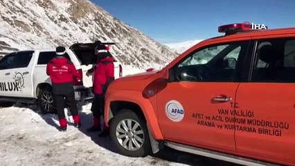 Hakkâri'de çığ altında kalan ikinci askerin de cansız bedenine ulaşıldı; şehit sayısı 2'ye yükseldi