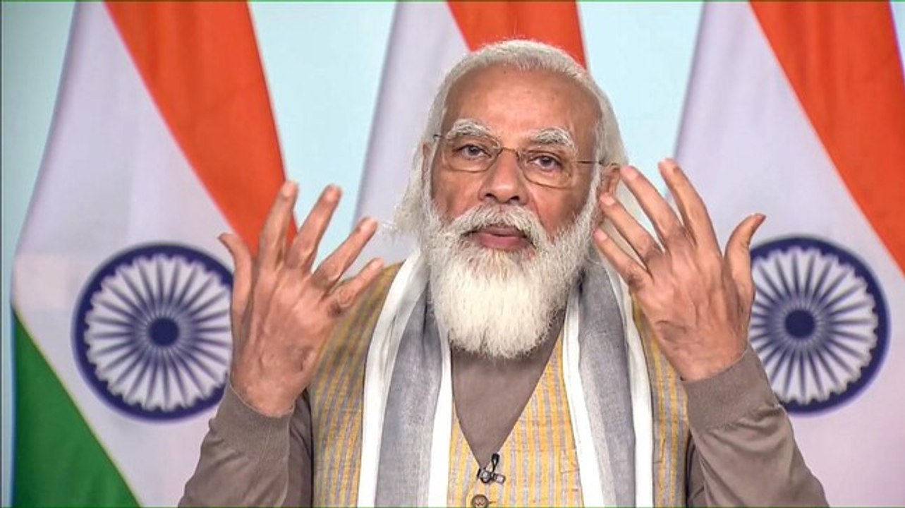 India is moving towards smart systems: PM Modi