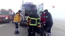 Yolcu minibüsüyle tır çarpıştı: 4 ölü, 5 yaralı