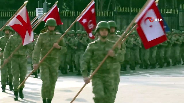 - Atatürk’ün Ankara’ya gelişinin 101’inci yıl dönümünde geleneksel ‘Garnizon Koşusu’ yapıldı