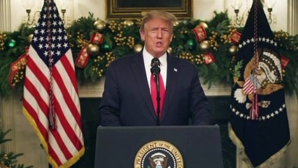 Trump assina projeto de ajuda