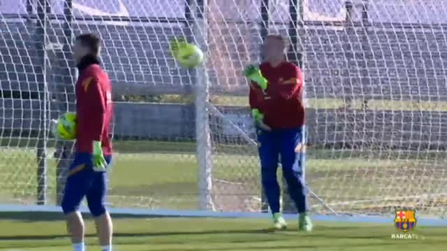 Dembelé vuelve a los entrenamientos y podría entrar en la convocatoria ante el Eibar