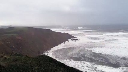 La borrasca Bella deja en Asturias olas de 11 metros y vientos de 123 km/hora