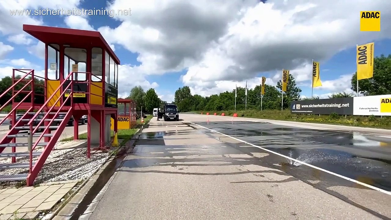 ADAC Fahrsicherheitstraining Augsburg Mit Fan4Van & CamperTobi Teil 1