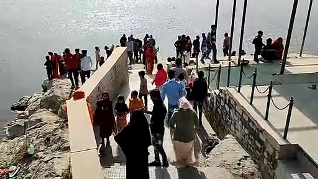 पर्यटक स्थलों पर लौटने लगी रौनक