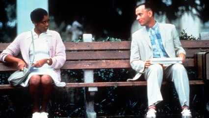 Stasera in tv, Forrest Gump su Italia 1: le frasi più celebri del film che commuovono il pubblico