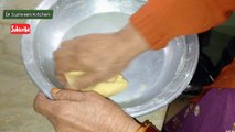 Makki ki Roti Recipe ! Original Recipe of Makki ki Roti by Maa Ki ! Khaabaa Delight