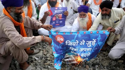 Punjab: 1500 Jio towers broken, free bus service on SIM port
