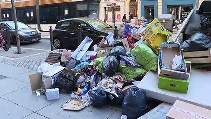 Marseille: 12e jour de grève des poubelles dans trois arrondissements